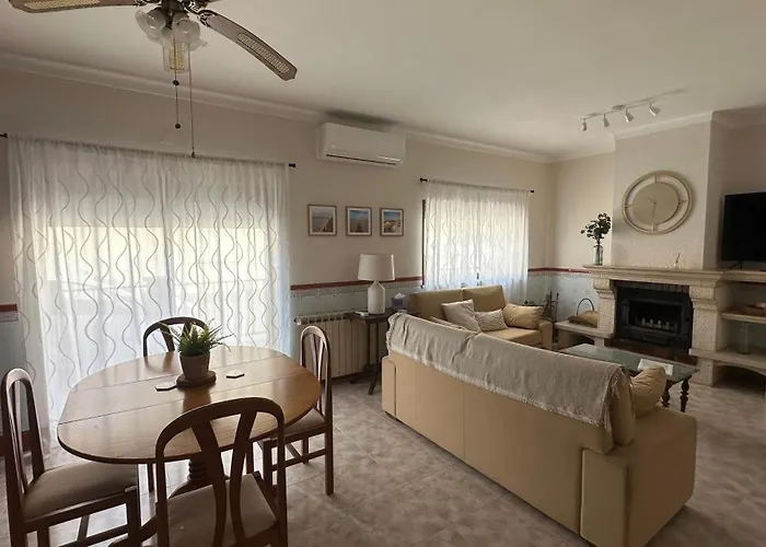 度假居 Casa Sol E Mar By Ferias Em Figueira *