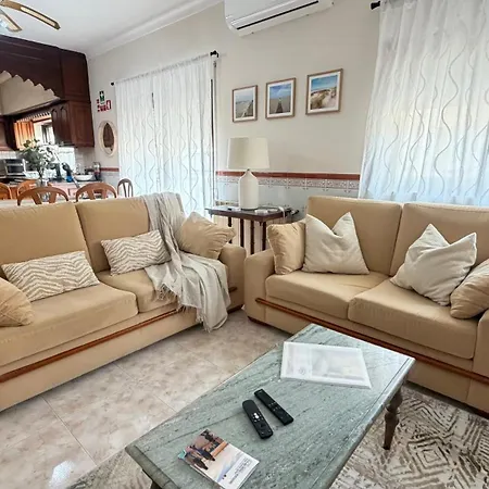 Vakantiehuis Casa Sol E Mar By Ferias Em Figueira